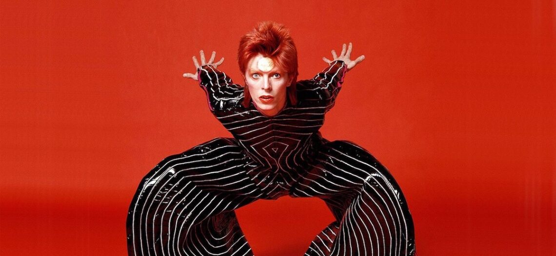 Subastan manuscrito de ‘Starman’ de David Bowie por más de 220 mil dólares