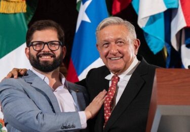 López Obrador habla con presidente de Chile sobre Alianza del Pacífico y litio