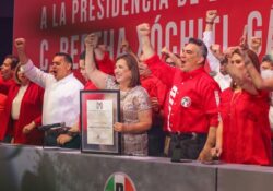 Xóchitl Gálvez recibe constancia como candidata presidencial del PRI