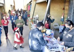 Activa Toño Astiazarán Plaza Minitas con mujeres emprendedoras