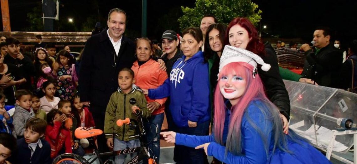 Disfruta Toño Astiazarán de posada con residentes de El Apache, Tirocapes y Praderas