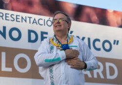 Marcelo Ebrard presenta su libro «El camino de México»