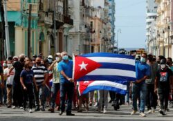 Cuba anuncia nuevas medidas migratorias en medio de éxodo