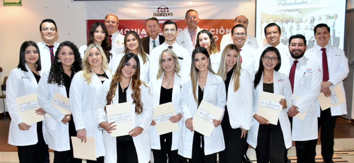 Culminan Internado de Pregrado en Isssteson