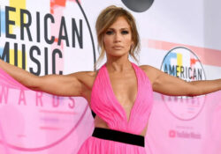 JLo explota tras negarle la entrada a un gimnasio de lujo en LA