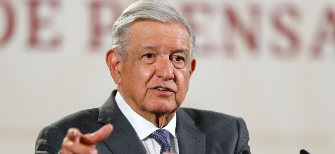López Obrador se reúne con gabinete por temas de salud, educación y seguridad