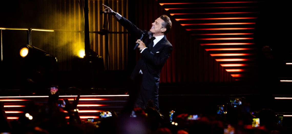 Revelan que Luis Miguel ingresó a sus ‘dobles’ en Argentina