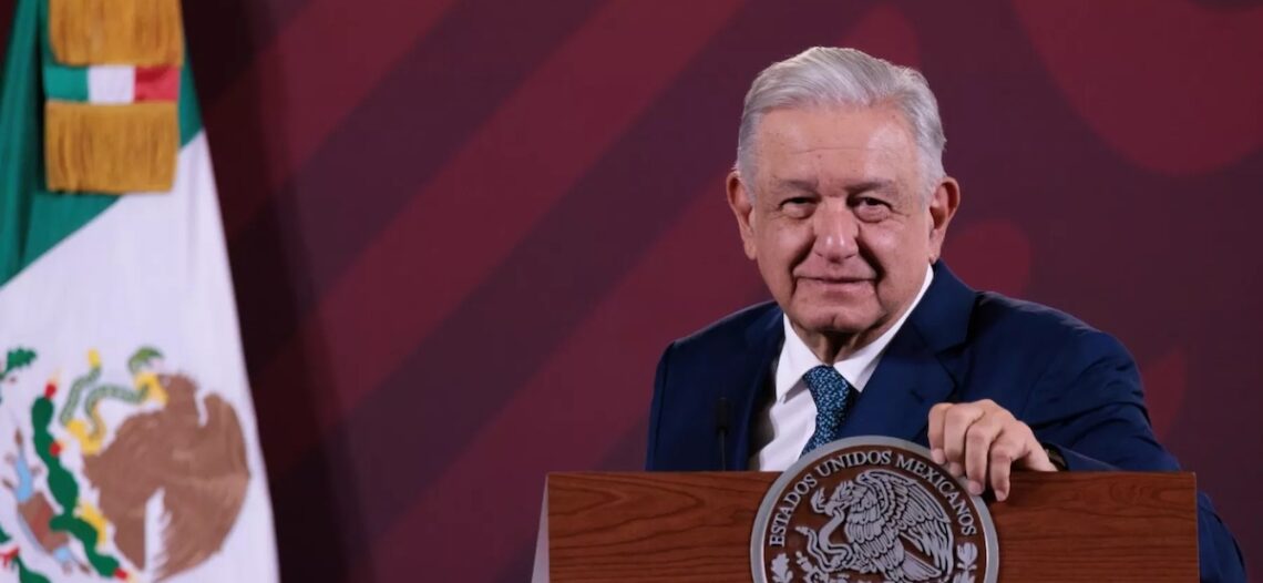 Arremete AMLO contra EU: ¿Quién lo nombró juez del mundo?