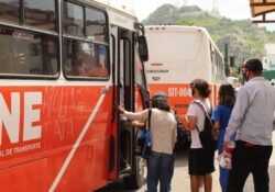 Operadores de Transporte Público acuerdan soluciones para continuar labores