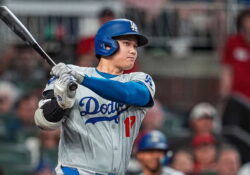 Shoei Ohtani pega el vuelacercas 48 y se acerca a la hazaña