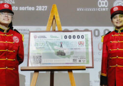 Celebran el 83 aniversario de la CIRT con billete de la Lotería Nacional