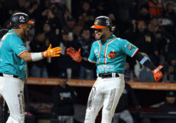 Naranjeros vuelven a remontar a Yaquis y avanzan a semifinales