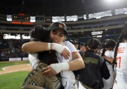 Cierran Naranjeros Femenil su temporada con triunfo en casa