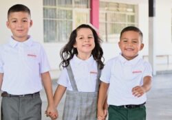 Gobierno de Sonora concluye entrega histórica de uniformes escolares