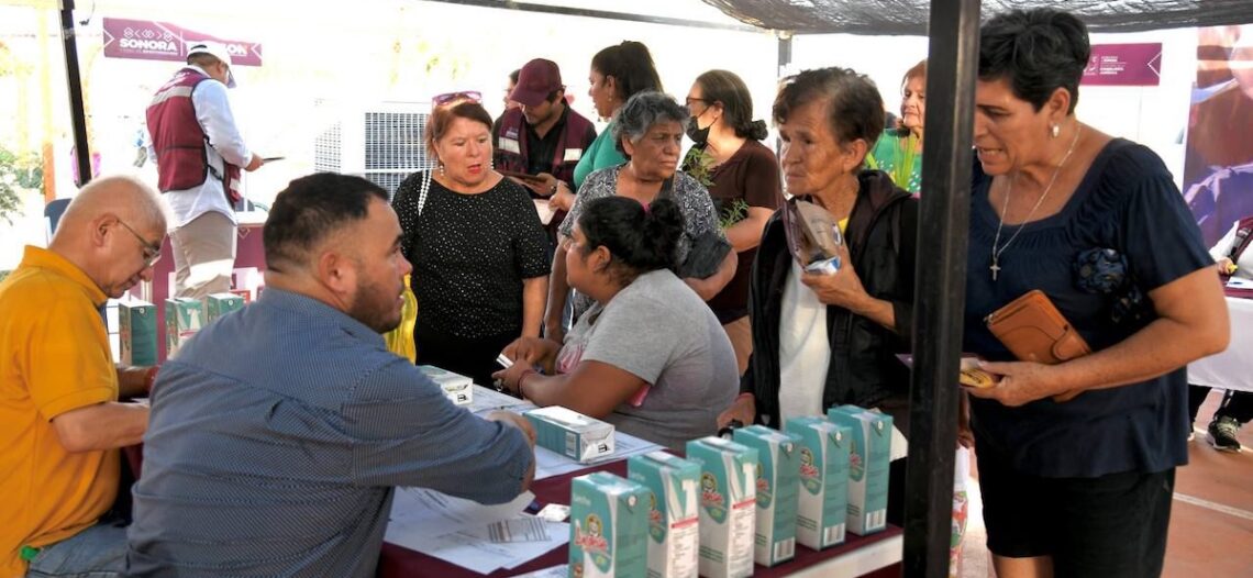 Gobernador beneficia a familias de Hermosillo con “Sonora Atiende”