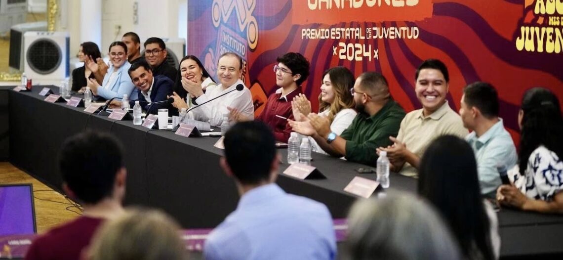 Impulsa Durazo el talento de jóvenes líderes, con Premio Estatal de la Juventud