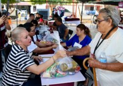 Sonora Atiende beneficia a familias de la colonia Lomas de Linda Vista