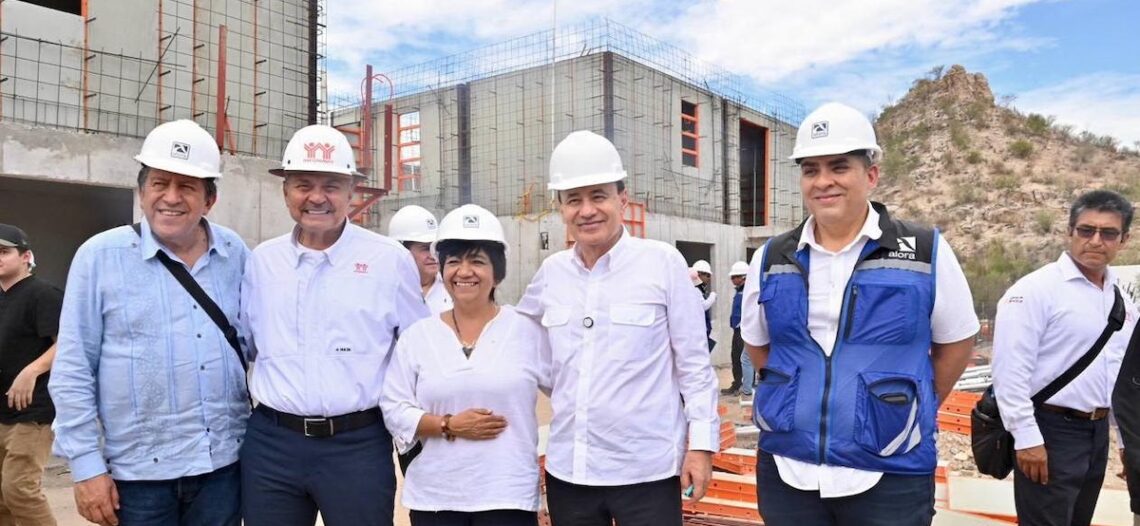 Gobernador Durazo cumple y avanza construcción de 12 mil viviendas