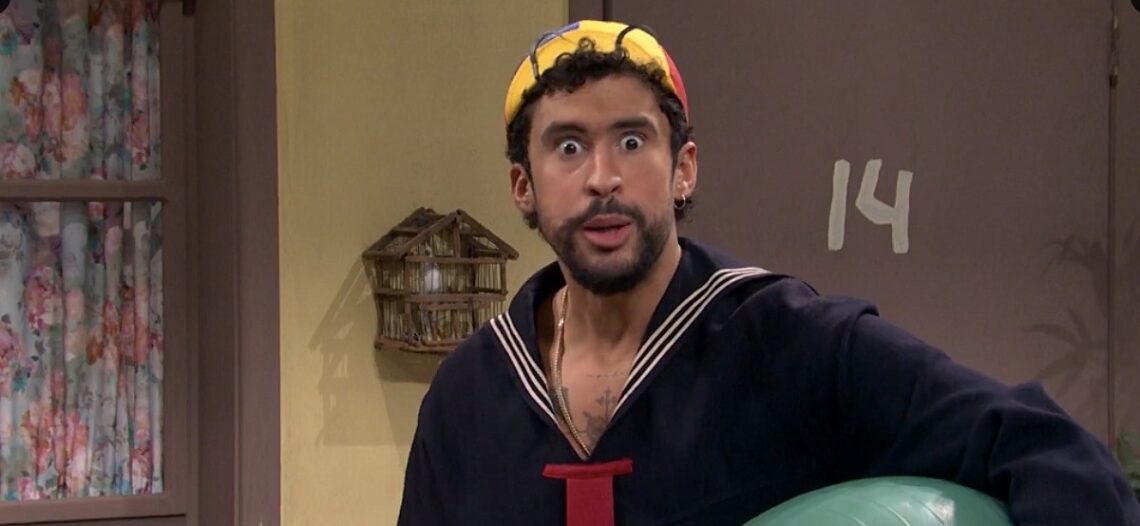 Bad Bunny causa furor en SNL al transformarse en “Quico” de El Chavo del 8