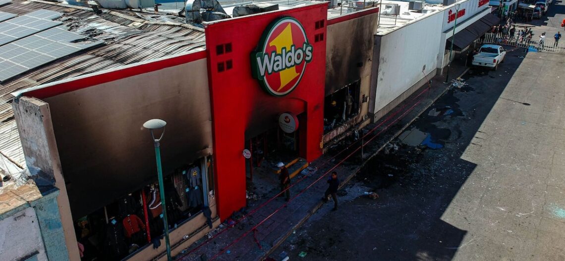 Asegura FGJE que dueños de Waldo’s han declarado ante autoridades