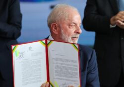 Lula da Silva veta ley que reduciría pena de prisión de Jair Bolsonaro