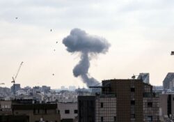 Irán lanza misiles contra Israel tras negar conversaciones con Trump