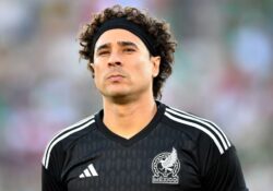 Memo Ochoa y Álvaro Fidalgo son convocados a la Selección Mexicana