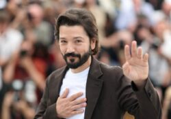 Diego Luna recibe ovación en el Festival de Cannes por ‘Ceniza en la boca’