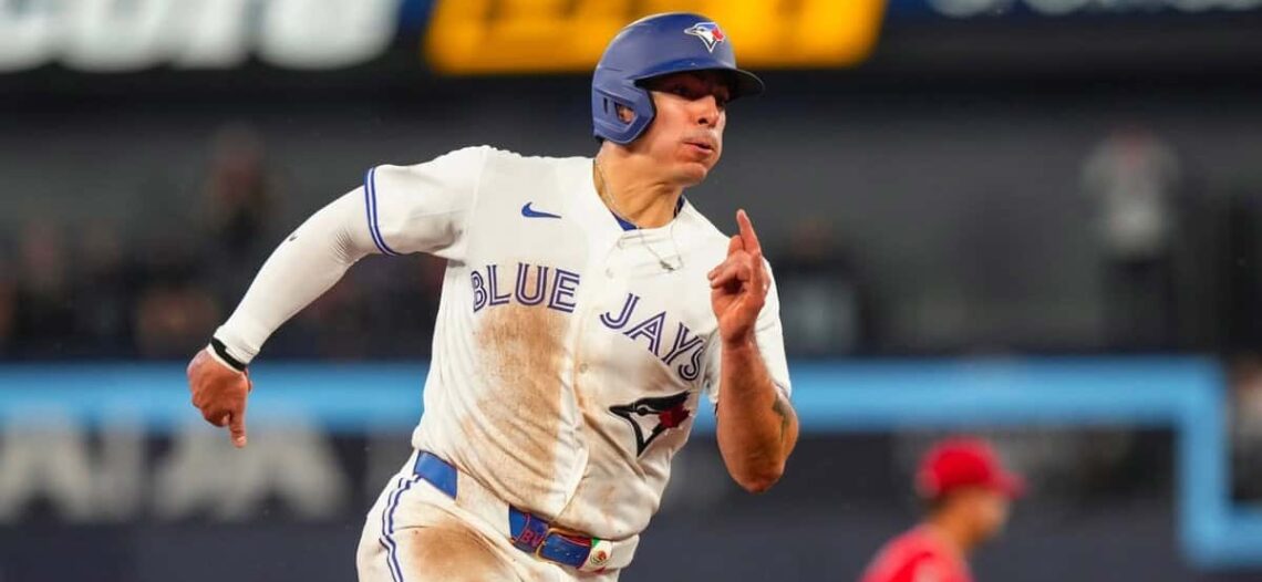 Brandon Valenzuela conecta su cuarto HomeRun y lidera triunfo sobre Angels