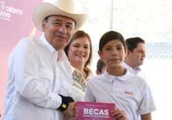Lleva Gobernador Durazo becas, obras y servicios gratuitos a la sierra sonorense