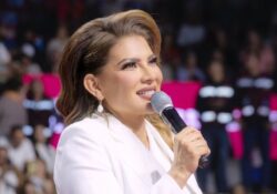 Lorenia Valles Sampedro se registrará por la coordinación de Morena en Sonora