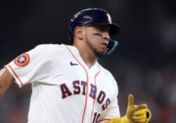 De Hermosillo a la historia: Isaac Paredes llega a 100 jonrones en la MLB