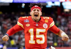 Patrick Mahomes alcanza los 500 mdd pese a su lesión de ligamento