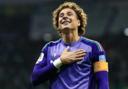 Guillermo Ochoa se despide del futbol profesional tras una histórica carrera