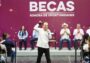 Gobernador Durazo entrega más de 14 mil becas universitarias en Sonora