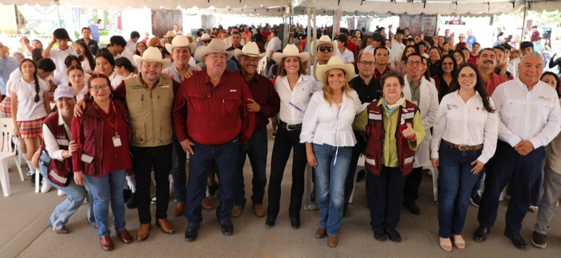 Gobernador Durazo acerca servicios de Sonora Atiende a familias de Ures