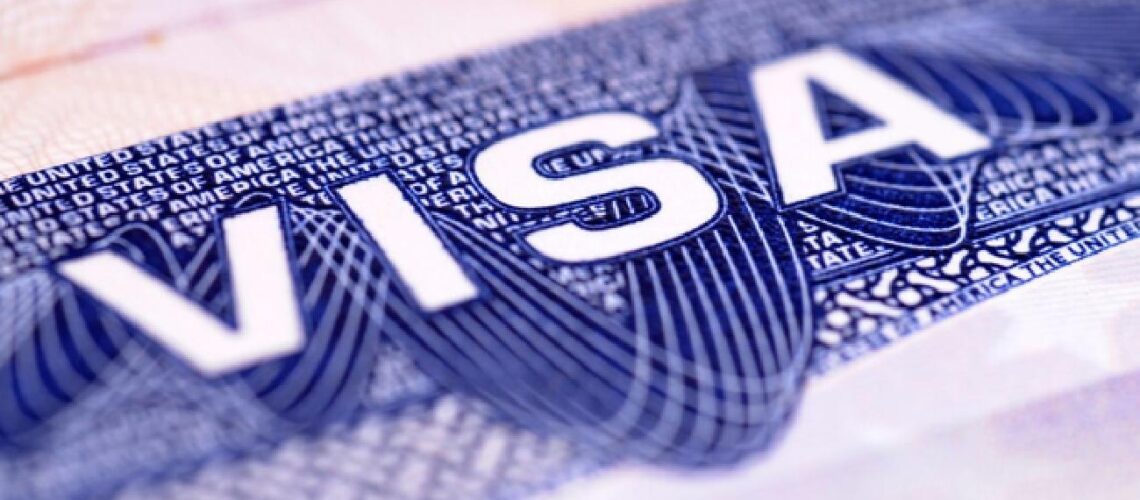 Sheinbaum afirma que México no puede intervenir en retiro de visas de EU