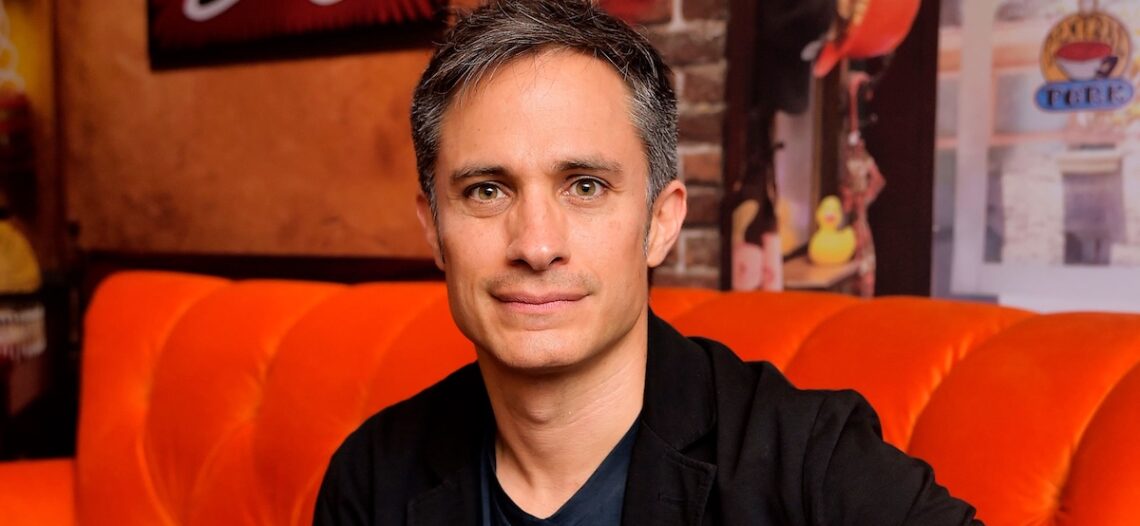 Gael García aborda política latinoamericana en su film Hombre al agua