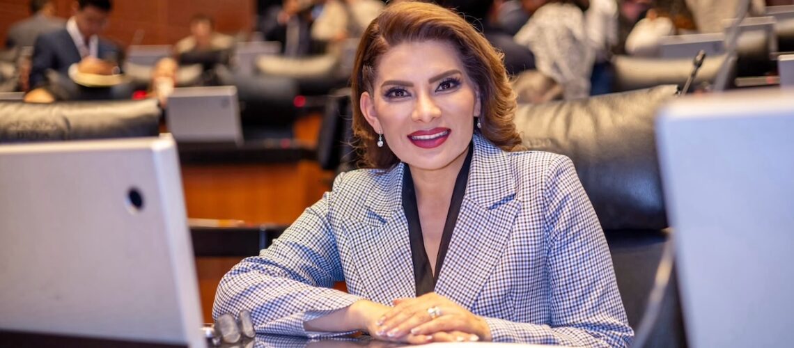Senado aprueba iniciativa de Lorenia Valles para impulsar empleo de mujeres