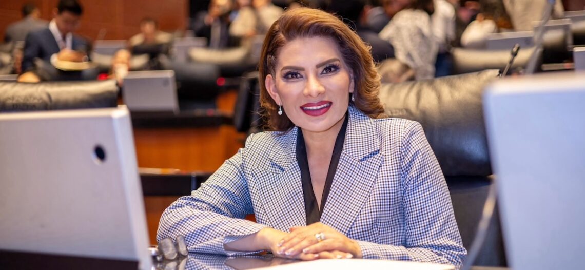 Senado aprueba iniciativa de Lorenia Valles para impulsar empleo de mujeres