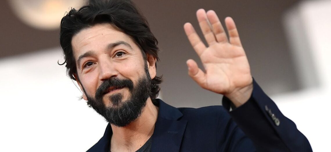 Diego Luna presenta en Toronto una cinta sobre migración, abandono y duelo