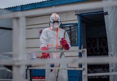 Epidemia de ébola en República Democrática del Congo supera 3 mil muertes