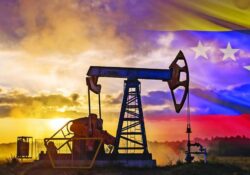 Pacto petrolero con Venezuela será por un siglo; regalías, sólo por 25 años