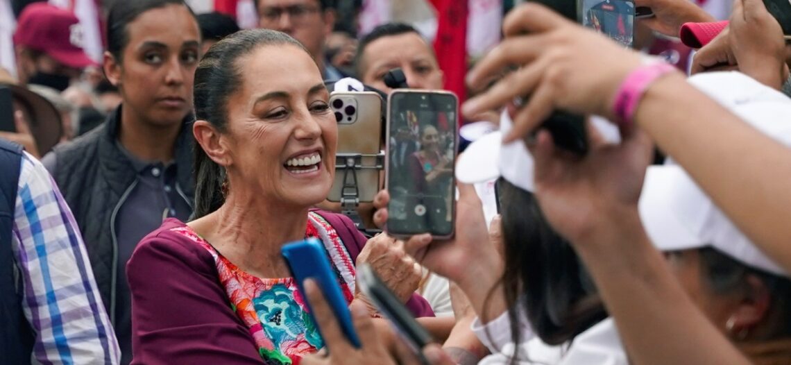 Sheinbaum ya cerrará gira de Segundo Informe tras visitar 26 estados de México