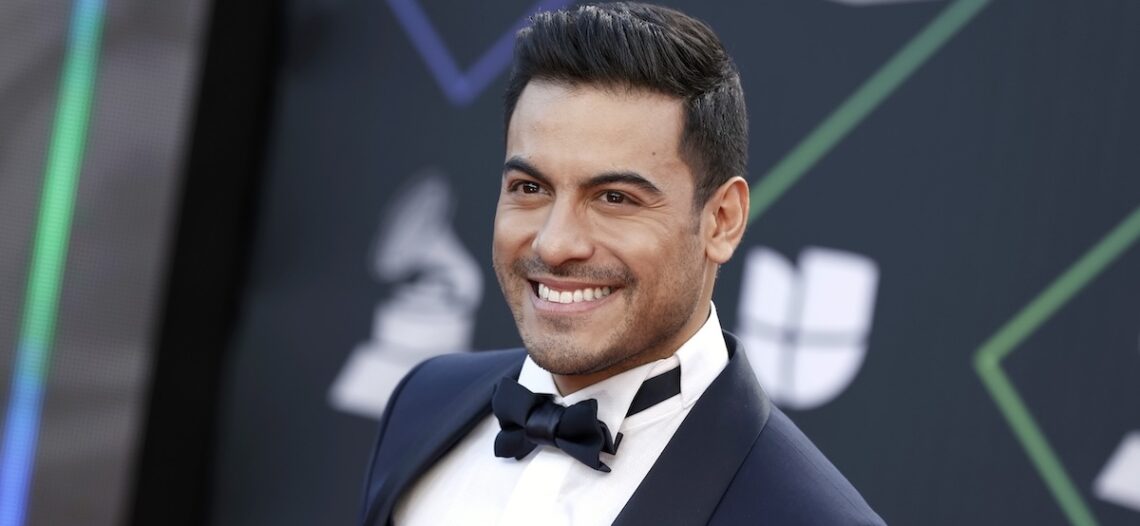 Carlos Rivera anuncia cirugía de cuerdas vocales y aplaza cuatro conciertos