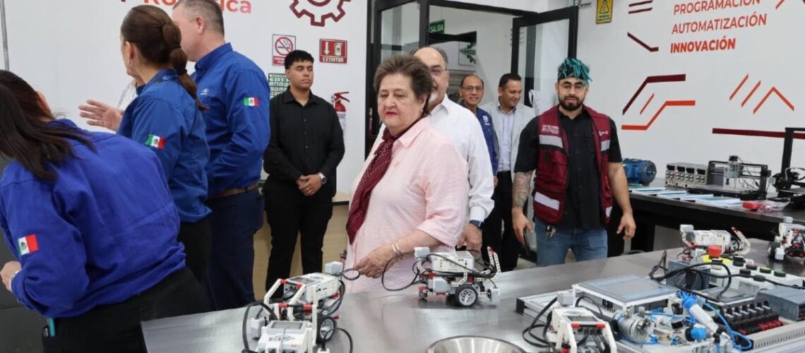 Sonora y Ford inauguran laboratorio industrial para estudiantes de Cecyte