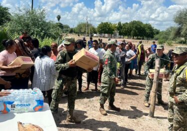 Plan Marina lleva víveres a comunidades rurales aisladas por «Polo» en Sonora