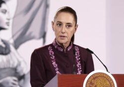 Claudia Sheinbaum plantea usar inteligencia artificial para distribuir medicinas