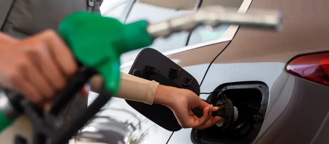 Subsidios a gasolinas y diésel presionan los ingresos públicos de México